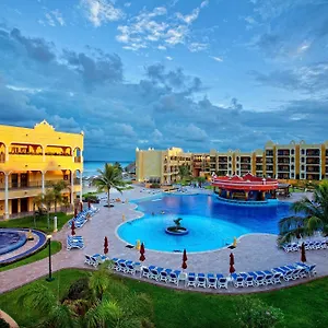 The Royal Haciendas & Playa del Carmen